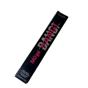 Bad gal BANG! BIGGER BADDER Volumizing Mascara in pitch black